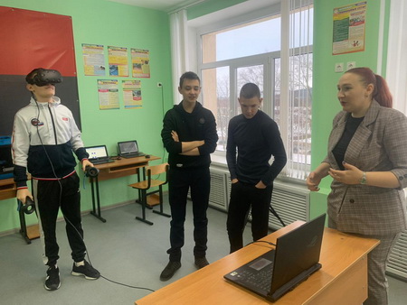 Почему VR нужен школе?.